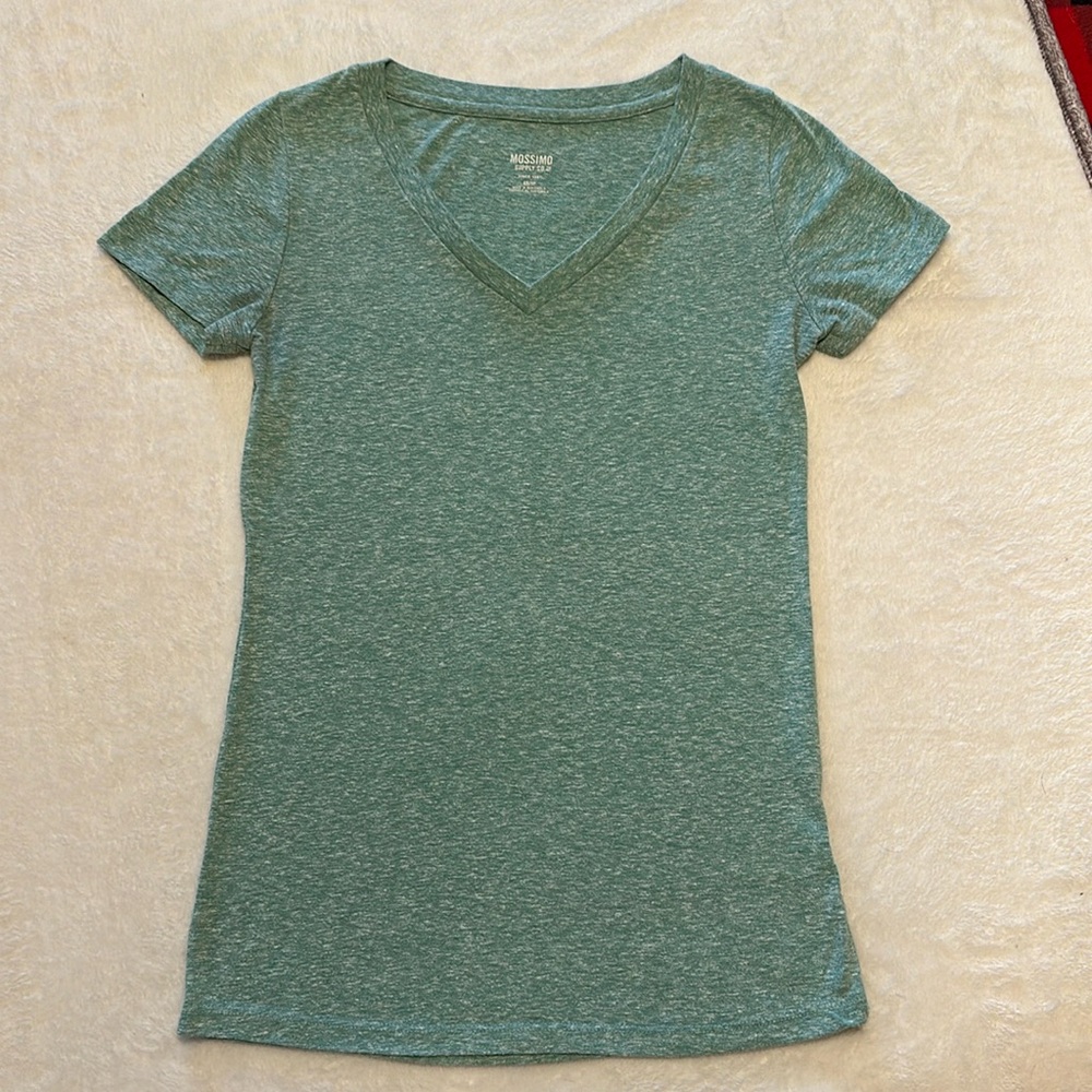 Mossimo V neck heather t-shirt